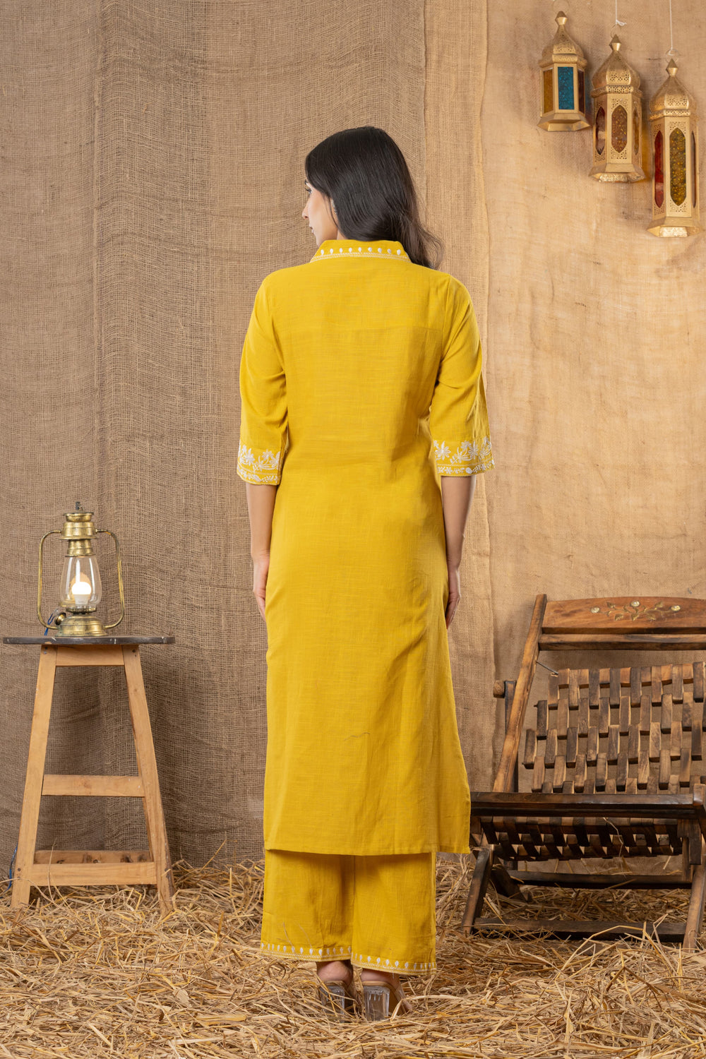 Sunehri Hand-Embroidered Kurta Pant Set