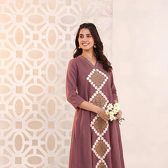 Mehru Geometric Embroidered Kurta Set