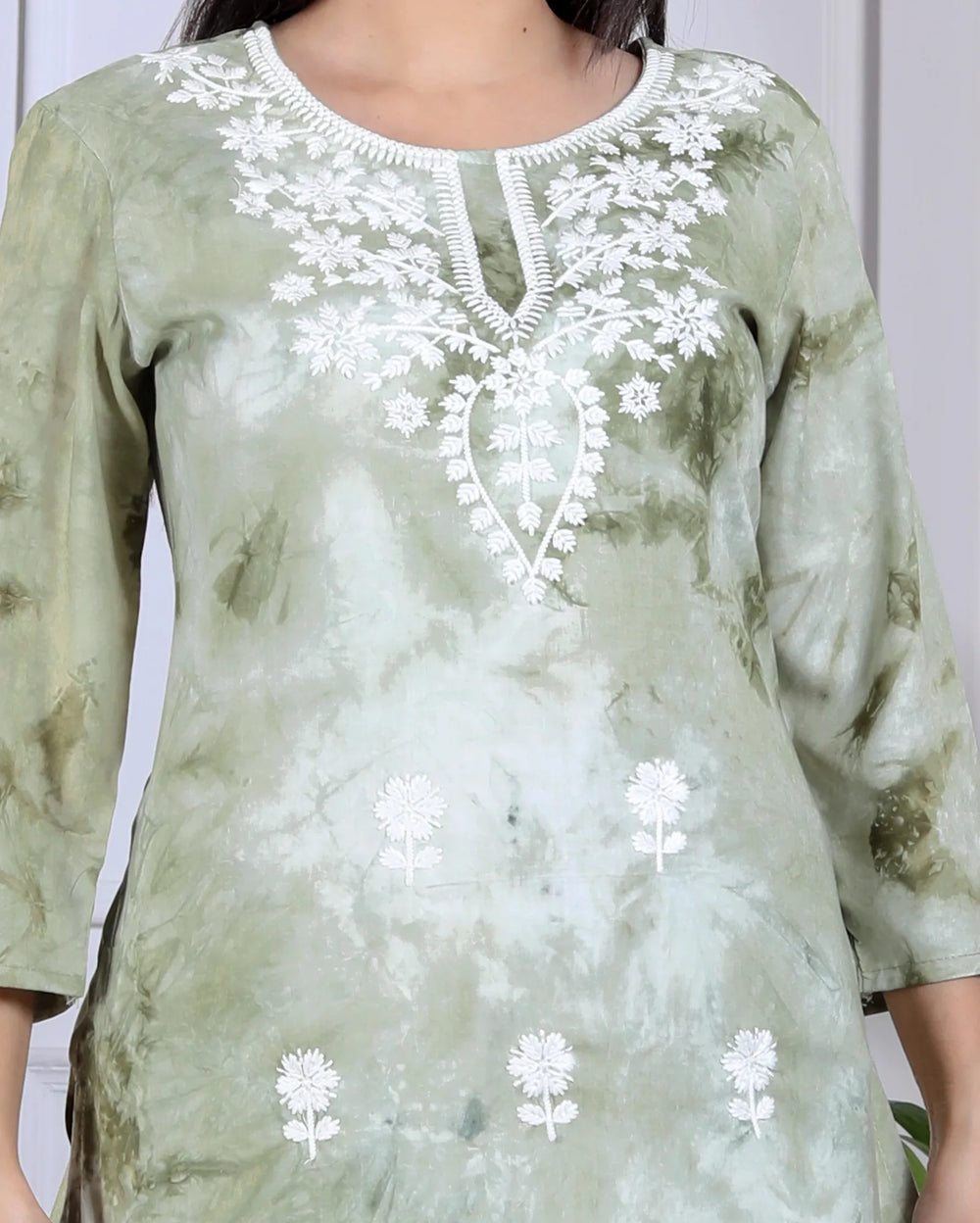 Chikankari Top