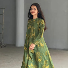 Aarohi Green Printed Kurta Set