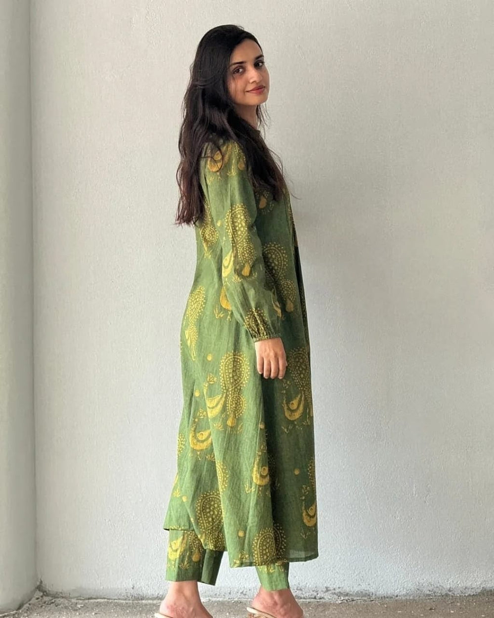 Aarohi Green Printed Kurta Set