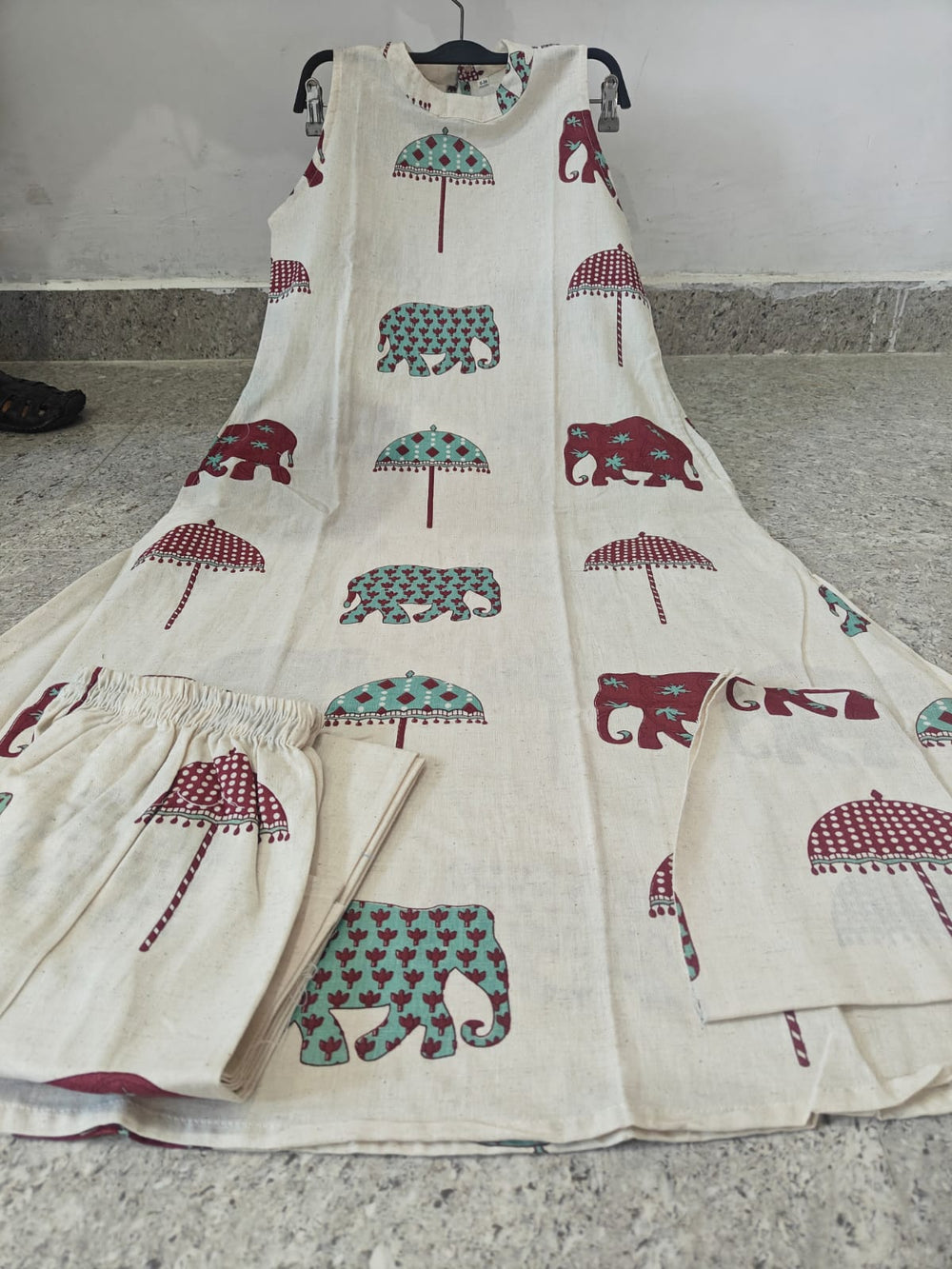 Ivory Whisper Sleeveless Kurta Set