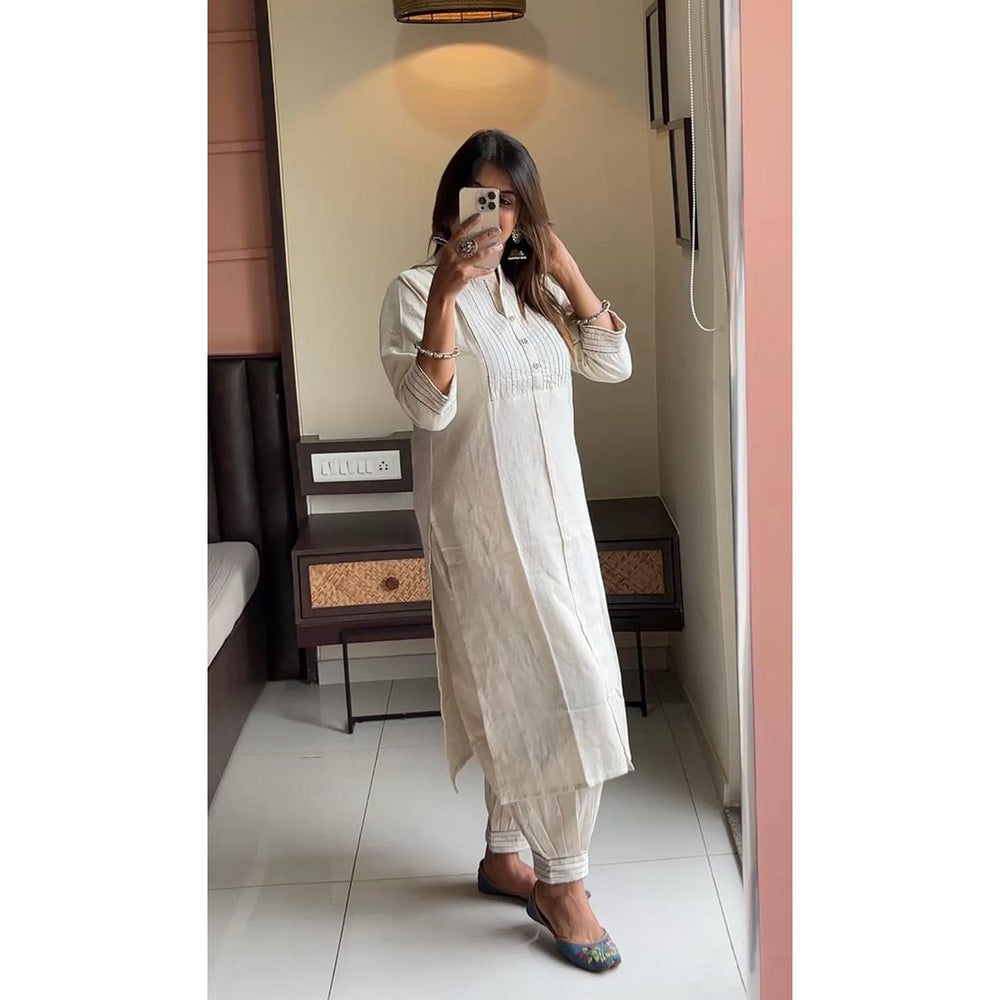 Ivory Grace Pintuck Kurta Set with Dupatta