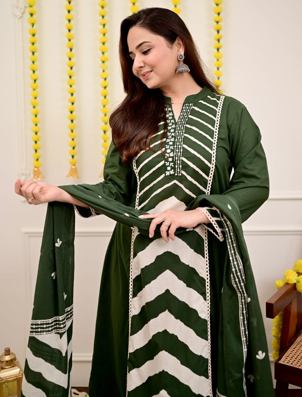 Forest Green Chevron Elegance Suit Set with Dupatta