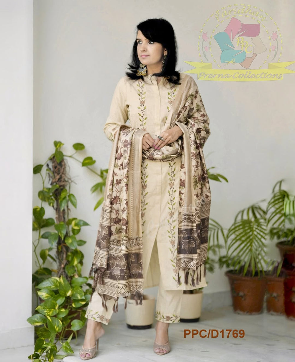 Ivory Vine Floral Suit Set with Dupatta