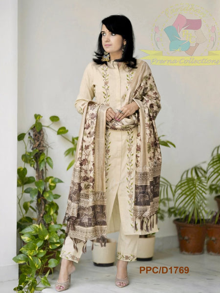Ivory Vine Floral Suit Set with Dupatta