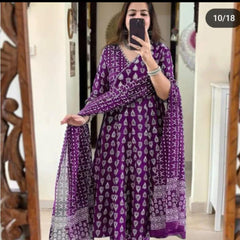 Amethyst Bloom Printed Kurta Pant Set