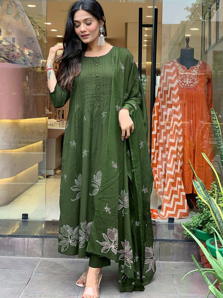 Olive Meadow Embroidered Kurta Set with Dupatta