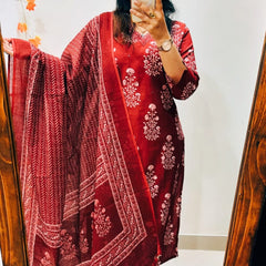 Ruhani Red Handblock Kurta Set with Dupatta