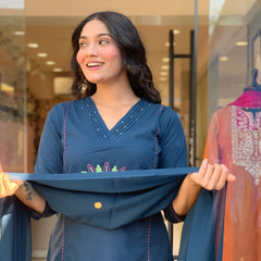 Noor Teal Floral Embroidered Kurta Set