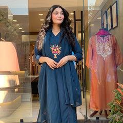 Noor Teal Floral Embroidered Kurta Set