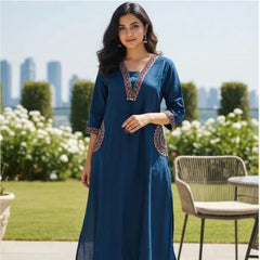 Abhivani Women's Straight Kurta with Pant Set